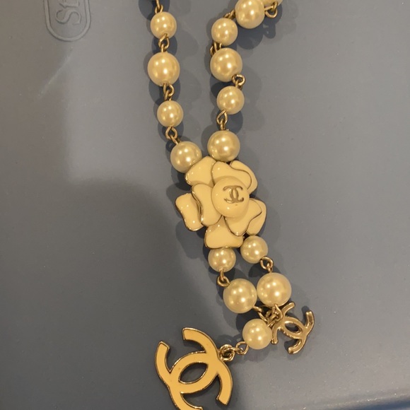 Beautiful Chanel costume jewellery - Picture 2 of 4